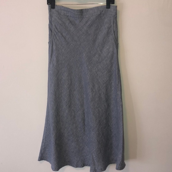 Eddie Bauer Dresses & Skirts - Eddie Bauer Chambray Linen Trumpet Skirt